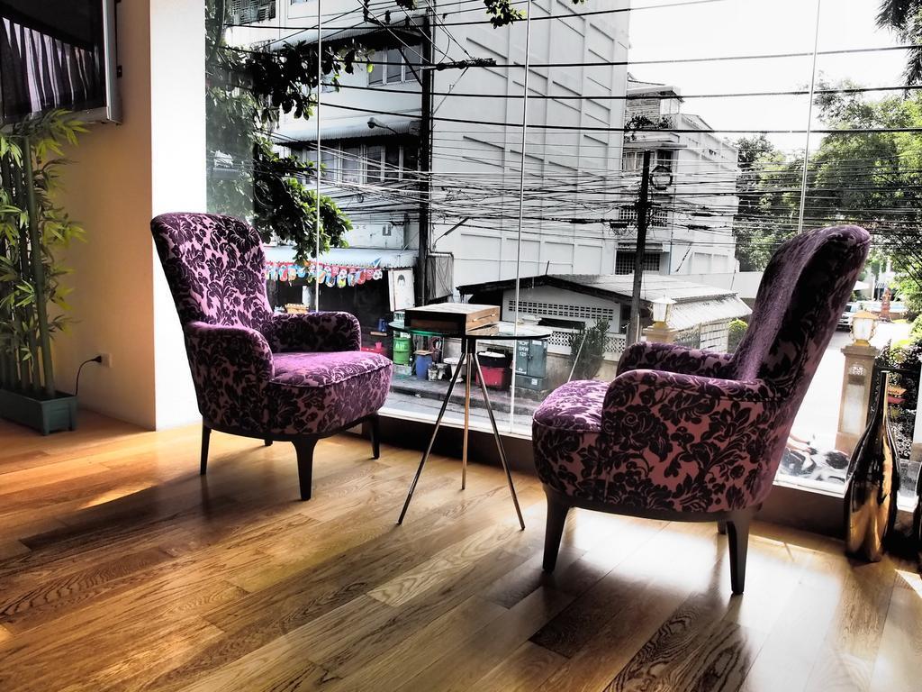 Beverly 33 By Aspira Bangkok Exterior foto